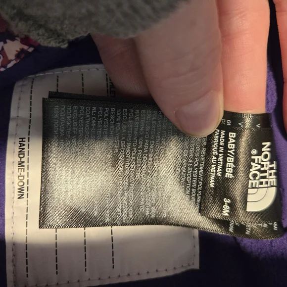 The North Face Purple and Pink Snowsuit - Picture 7 of 7